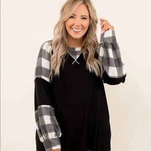 Best There Is Top 🖤